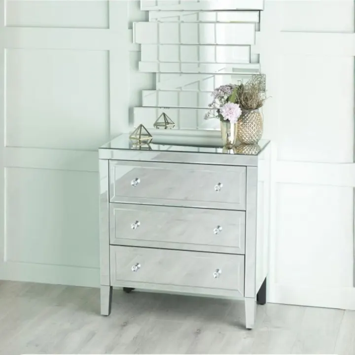 How Mirrored Furniture Can Make a Room Feel Bigger