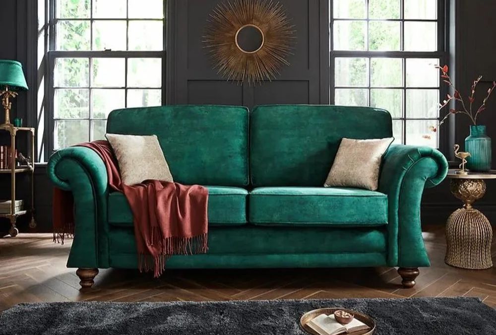 10 Green Living Room Ideas for a Relaxing Home - 01