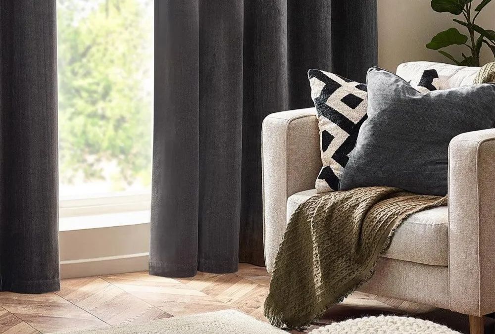 Creating cosy reading nooks: furniture essentials for book lovers - 1