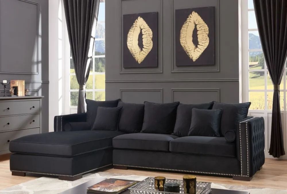 Black and White Living Room Decor Ideas to transform - 03
