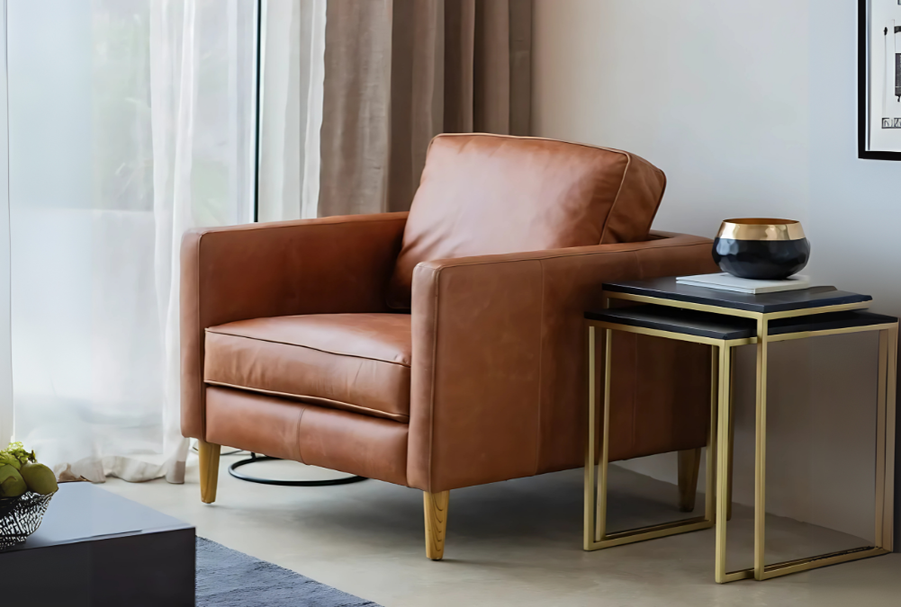 FURNISHING WITH FLAIR: THE ART OF MIXING VINTAGE AND MODERN FURNITURE