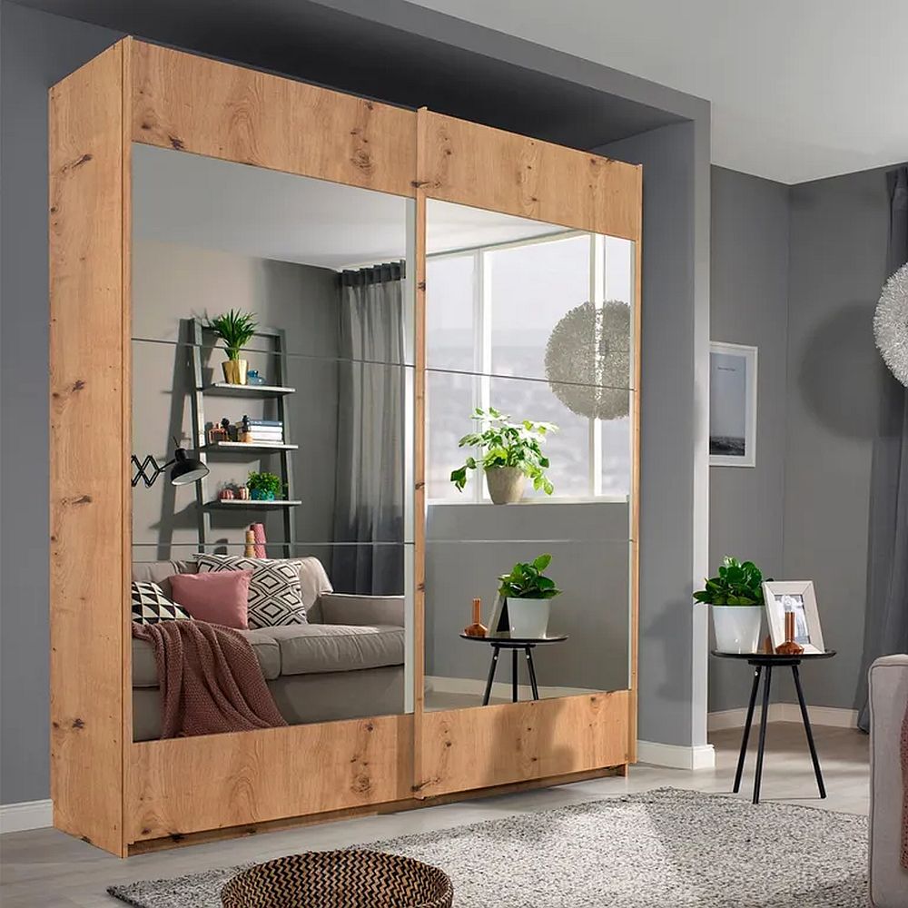 Sliding vs Hinged Wardrobes: Which Is Better for Your Bedroom?