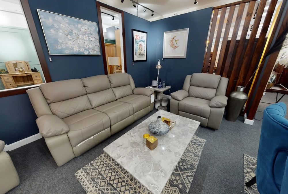 Buying a Sofa in Time for Christmas - 003