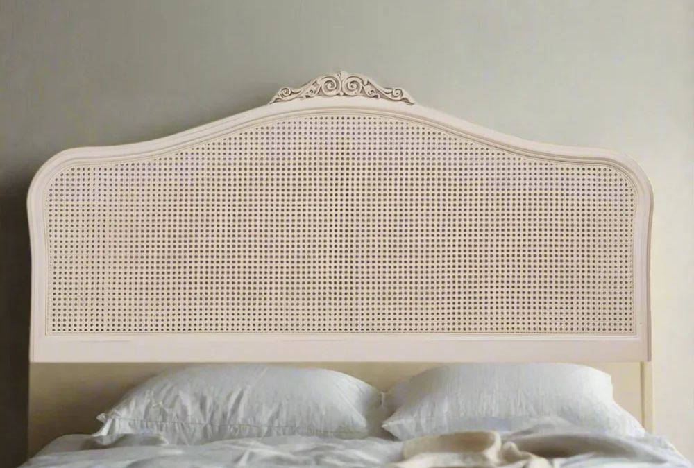Different Types of Headboards - 002