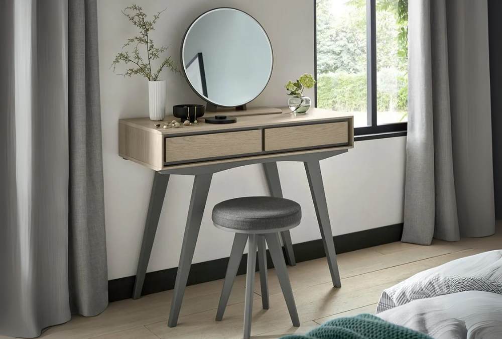 how to choose and organise the perfect dressing table - 005