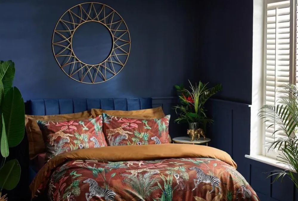 How to Decorate Your Home with Cherry Red and Burgundy - 03