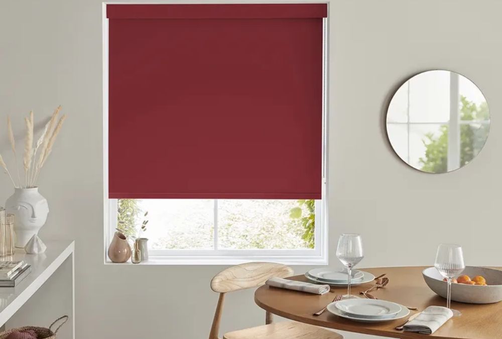 How to Decorate Your Home with Cherry Red and Burgundy - 04
