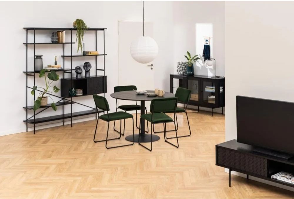 How to Use Sideboards as a TV Unit - 03