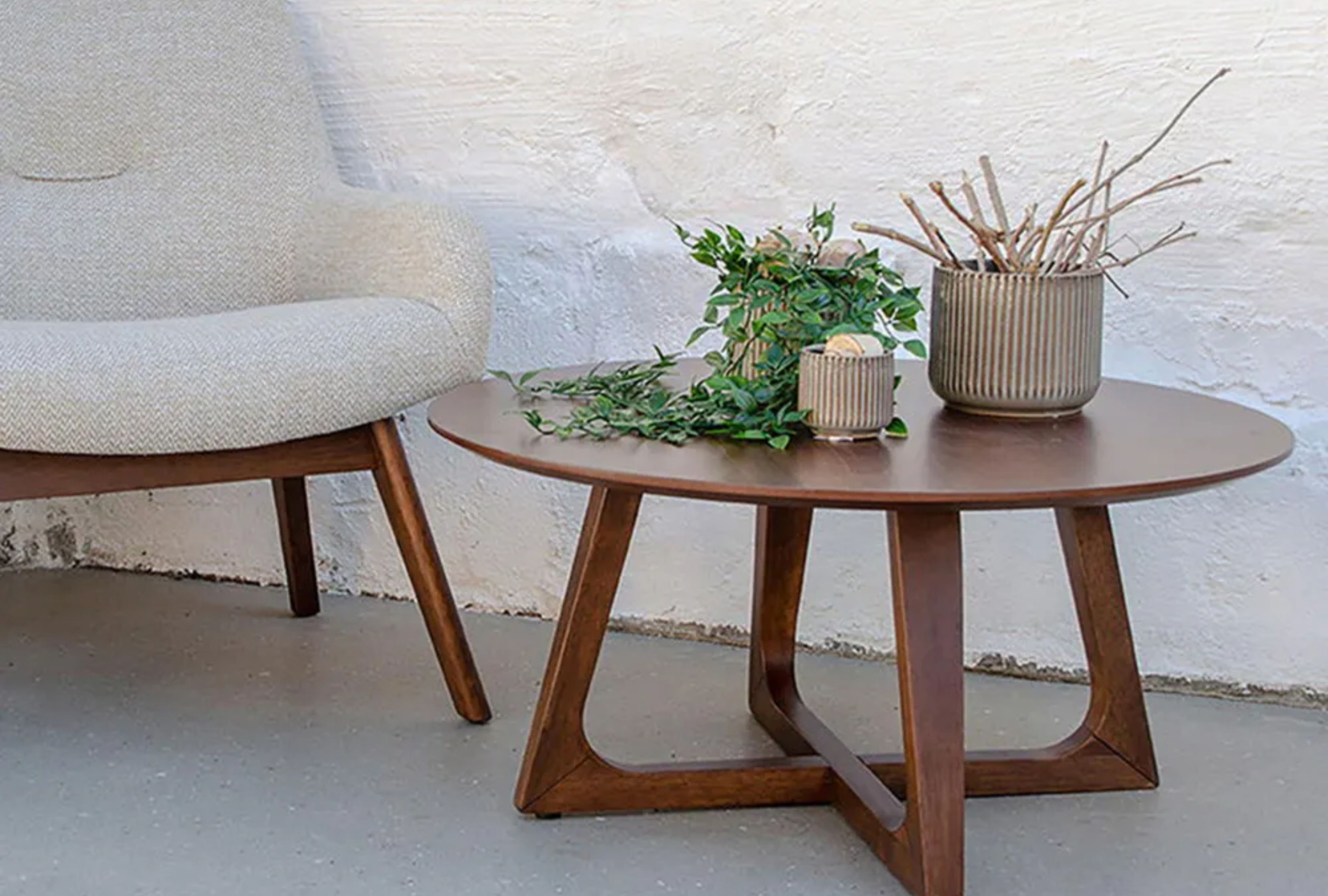 Is Walnut Wood Good for Furniture - 003