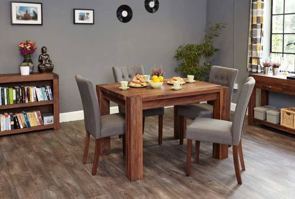 Pros and Cons of Oak Dining Tables Is It the Right Choice for Your Home - 004