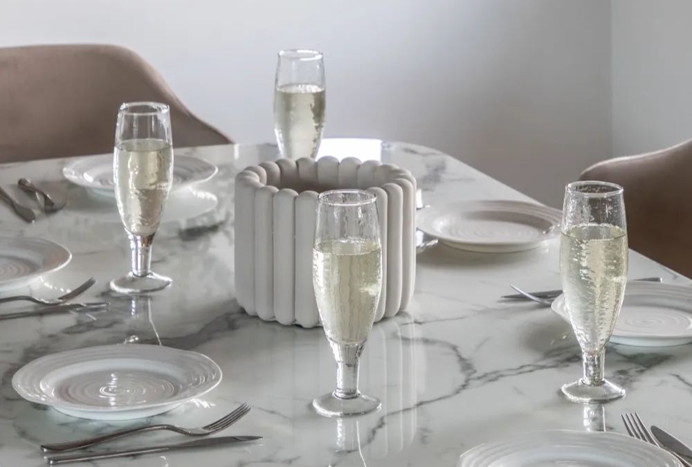 The Pros and Cons of Marble Dining Tables - 02