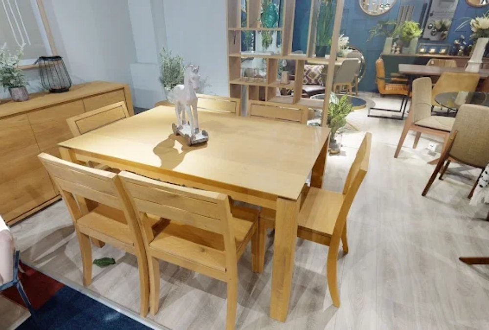 CFS store display featuring an oak dining set